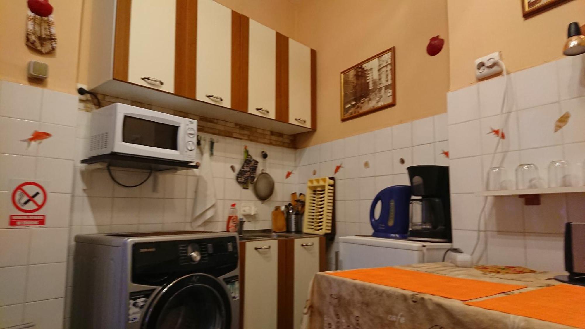 Rompromo Plus Accommodation Bukarest Exterior foto